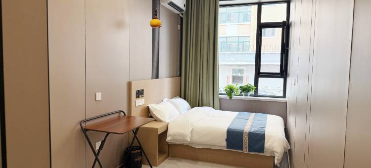 萝北宝泉岭尚城快捷宾馆图片