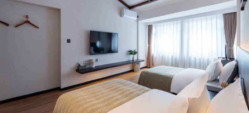 丽江花暖巷民宿(古城南门忠义市场店)图片