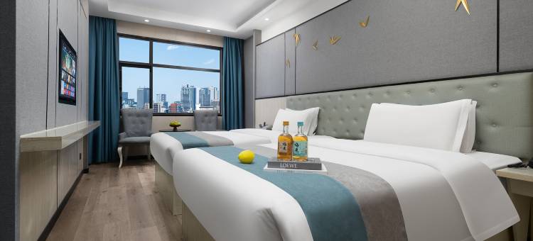 鸿润酒店(湖南人文科技学院娄底吾悦广场店)图片