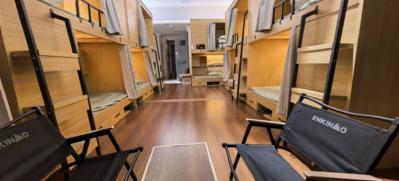 珊瑚海青年旅舍(碧湖万达广场店)图片