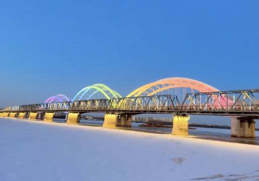 哈尔滨安纳缦设计师江景酒店(中央大街步行街索菲亚教堂店)图片