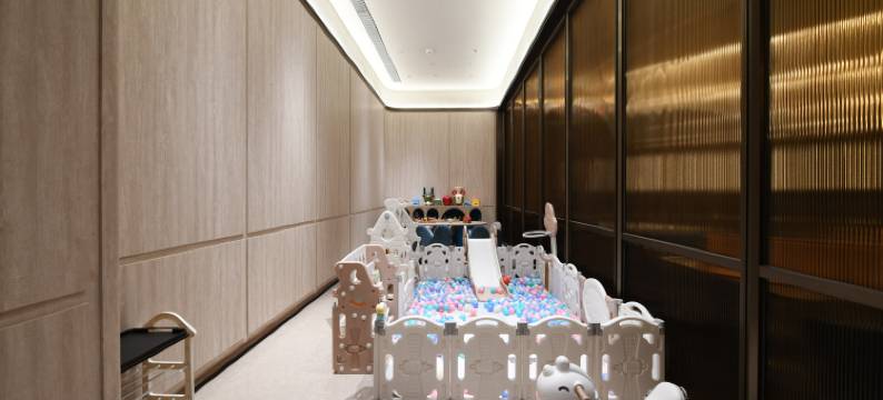 青岛五四广场奥帆中心桔子水晶酒店图片