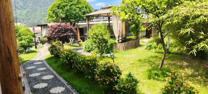 寻见·爱韶说丨红太阳升起之地丨山景花园庭院式民宿(韶山景区店)图片