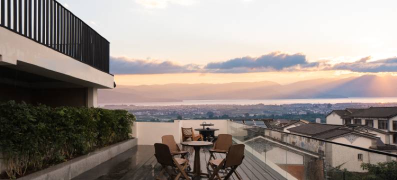 大理天籁·沄槿尊享度假美宿(大理古城店)图片