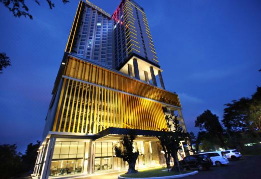 Brighton Grand Hotel Pattaya Hotel Overview