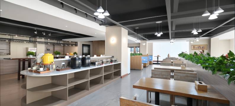 潮漫酒店·深圳坪山坑梓地铁站店图片