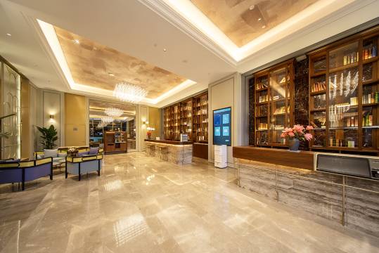 云锦美居高空泳池度假酒店(西双版纳景洪告庄星光夜市店)图片