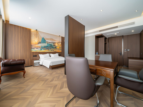 镇平方圆商务酒店