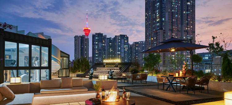 成都云朵酒店(春熙路太古里店)图片
