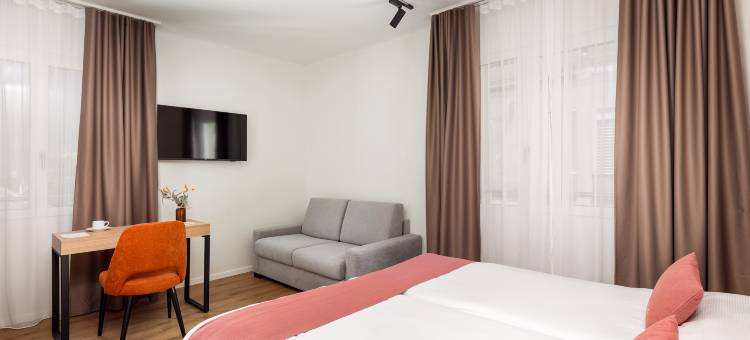 Tailormade阿尔加尔迪内托比亚斯卡酒店(Tailormade Hotel AL GIARDINETTO Biasca)图片