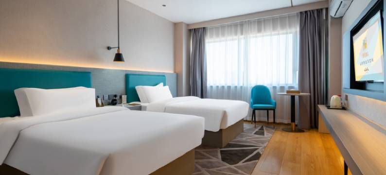 朝漫酒店(日照火车站万平口景区店)图片