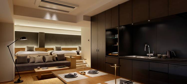 藏身处(HIDEOUT)图片