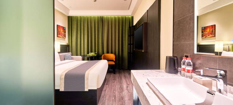 悦为智·榕酒店(保定万博广场保百购物广场店)图片