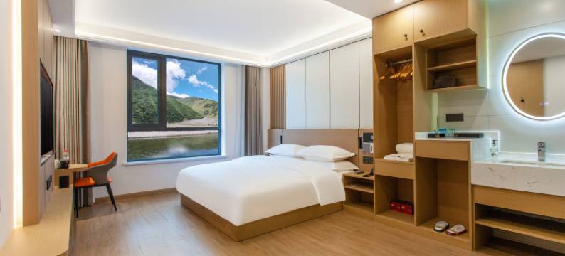 柏曼酒店(康定新都桥摄影天堂小镇店)图片