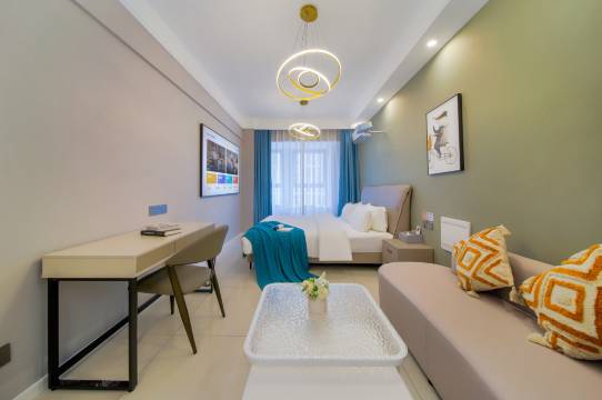 朴宿枫逸智能酒店(郑州中原万达二砂地铁站店)