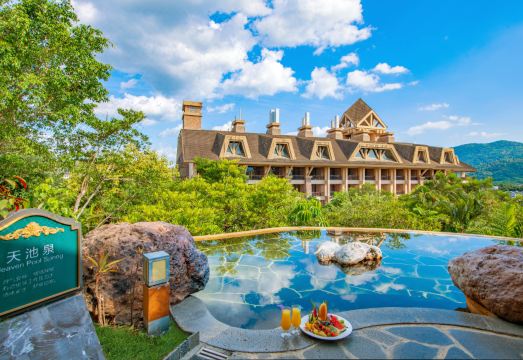 广州锦綉香江温泉城外景图