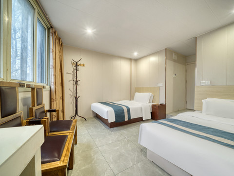 上海轩翔旅店(水产路地铁站店)