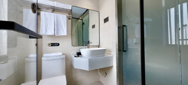 华舒·逸酒店(天虹服装城客运南站店)图片