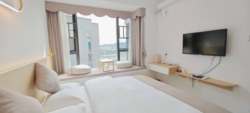 安邦家缘民宿(张家界西站店)图片