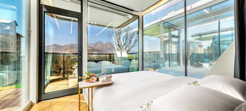 四季微宿太空舱民宿图片