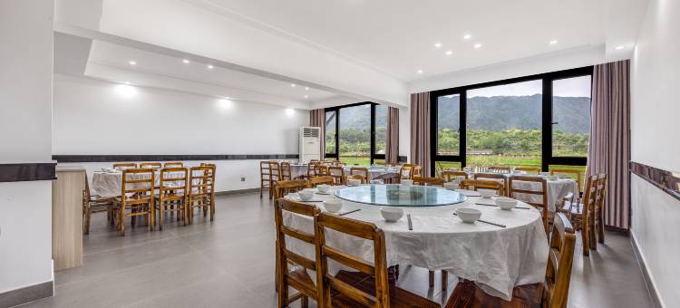 桐庐京马酒店(OMG心跳乐园店)图片