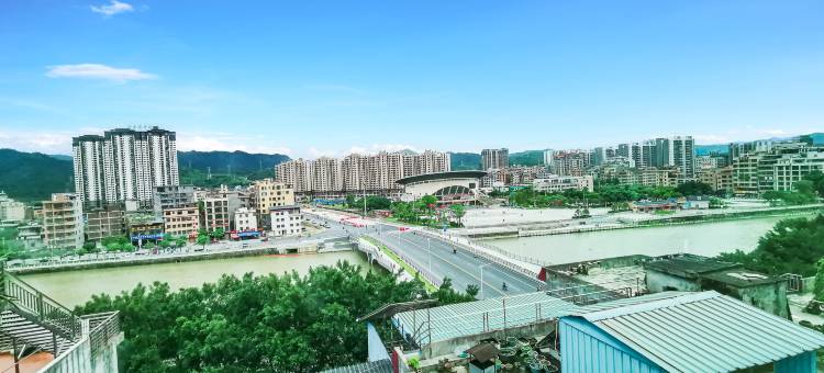 韶关新丰县大浪潮假日酒店图片