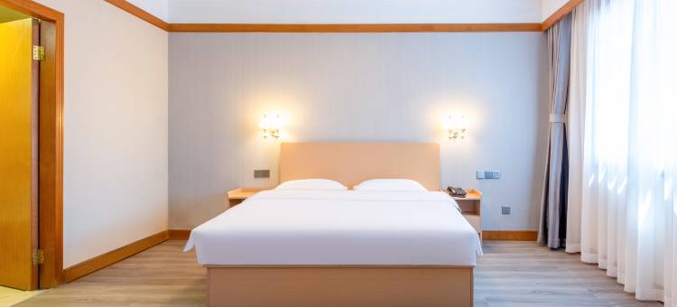 乐韵兴康养中心(北戴河刘庄夜市店)图片