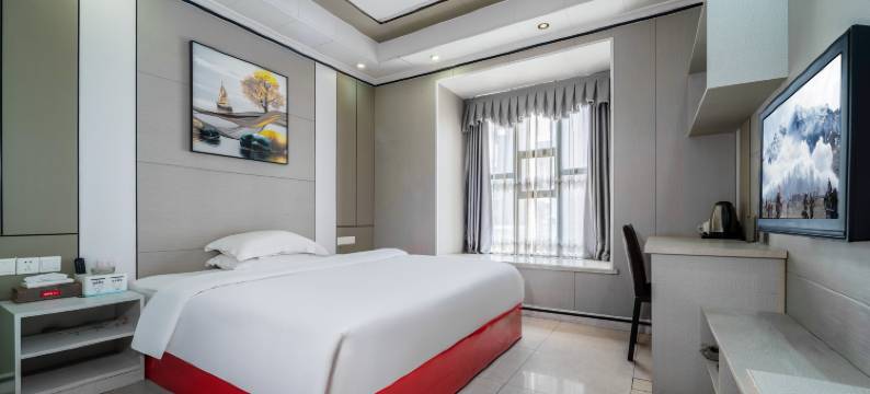 柏莱斯酒店(娄底新化站店)图片