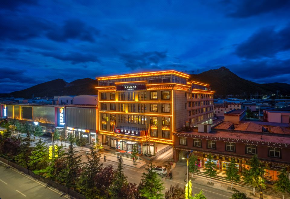 香格里拉华美达酒店外景图