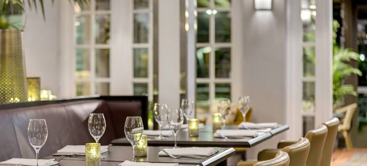 堪培拉库拉降酒店(Hotel Kurrajong Canberra)图片