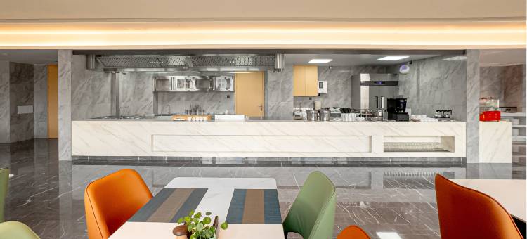 温州泰顺鸿鑫大酒店(新鸿广场人民医院店)图片