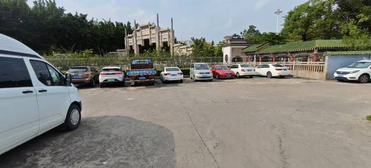 初遇·美宿(普宁高铁站国际商品城电商城店)图片