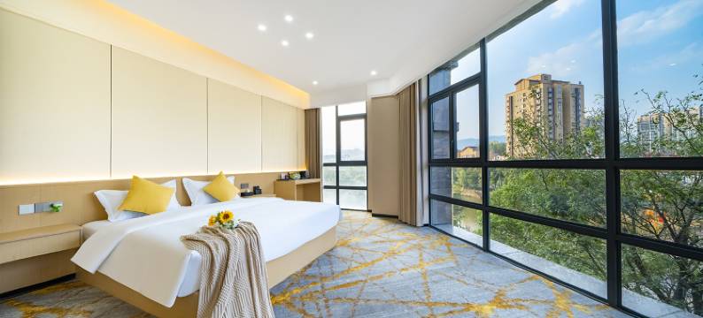 翠芸廊酒店图片