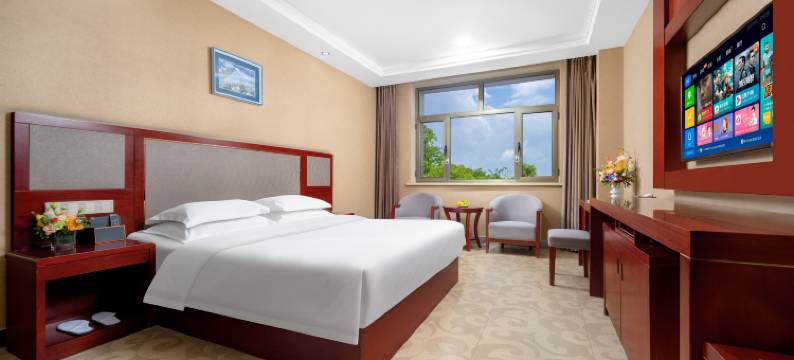 皇冠大酒店(喀什团结路美食街店)图片