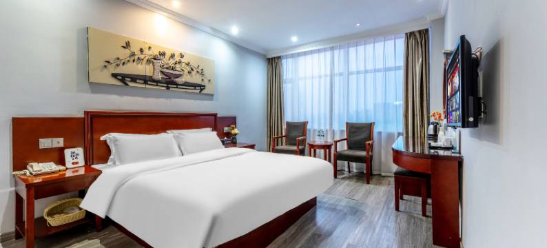 璞悦酒店(抚州东乡高铁站店)图片