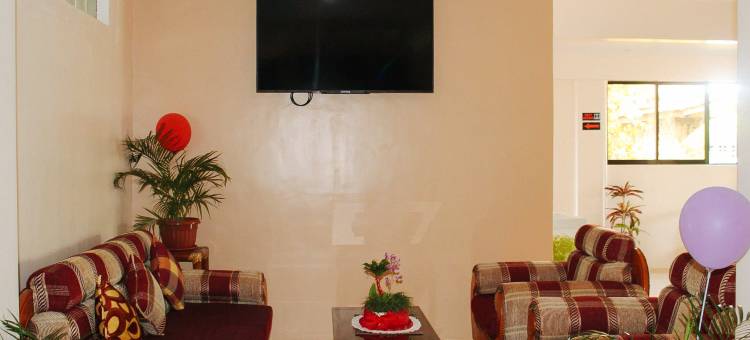 RedDoorz @ LS Suites Poblacion Culasi Antique图片