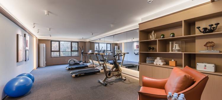 青岛石老人海水浴场极地海洋公园海景美仑酒店图片