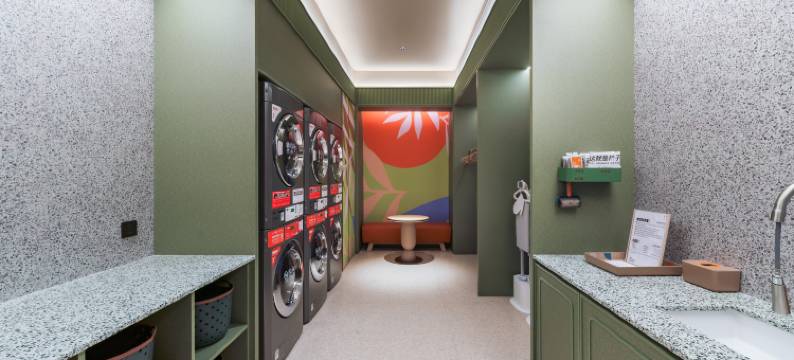 桔子酒店(上海滴水湖临港万达广场店)图片