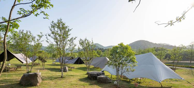 花筑·壹山伴水民宿(茅山东方盐湖城店)图片