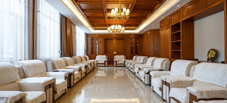 宁蒗大酒店(泸沽湖大道店)图片