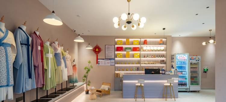 悦庭秋韵·旅拍丨汉服艺境美宿(婺源篁岭景区店)图片