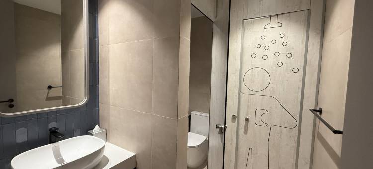 瑟莎雅旅舍 | 科伦坡餐吧(SeSaya Poshtel & Bistro - Colombo's Newest and Finest Poshtel Dorms and Rooms)图片