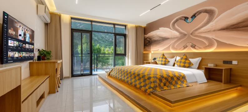 山涧名宿(宝泉旅游度假区店)图片