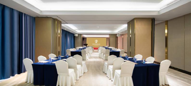 亿民平安国际大酒店(深圳福田会展中心店)图片