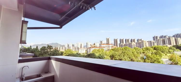 大隐花舍民宿(大润发人民医院东城院区店)图片