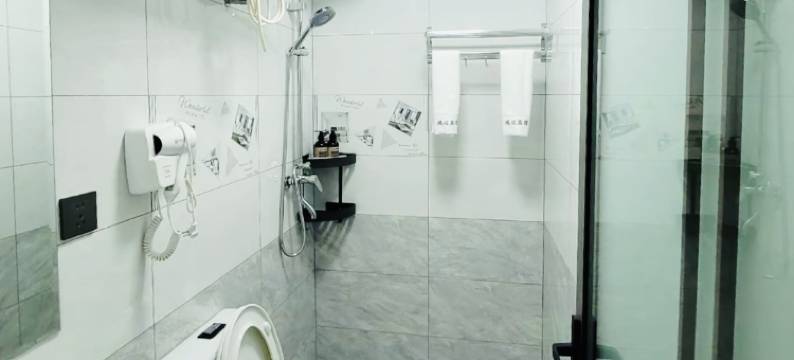 鸿运宾馆(襄城县柏宁岗店)图片