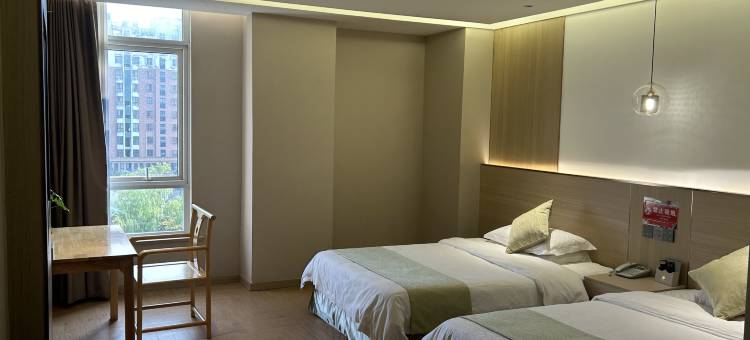 如家华驿精选酒店(盐城建湖高铁站阳光海泰店)图片