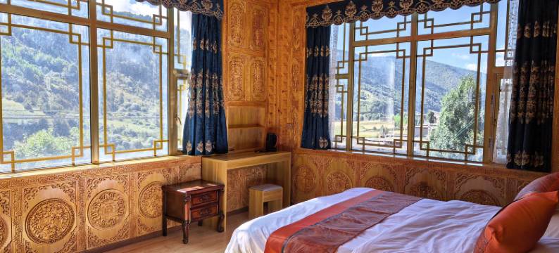 云之山野民宿(格聂店)图片