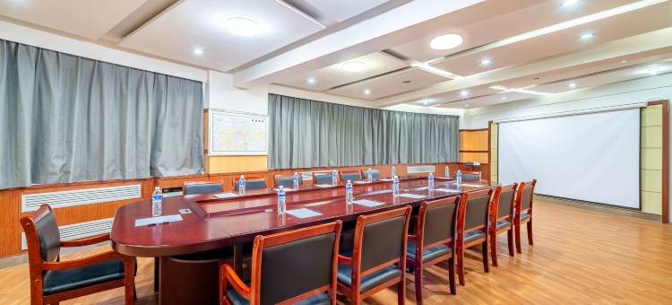 青县石油大酒店图片