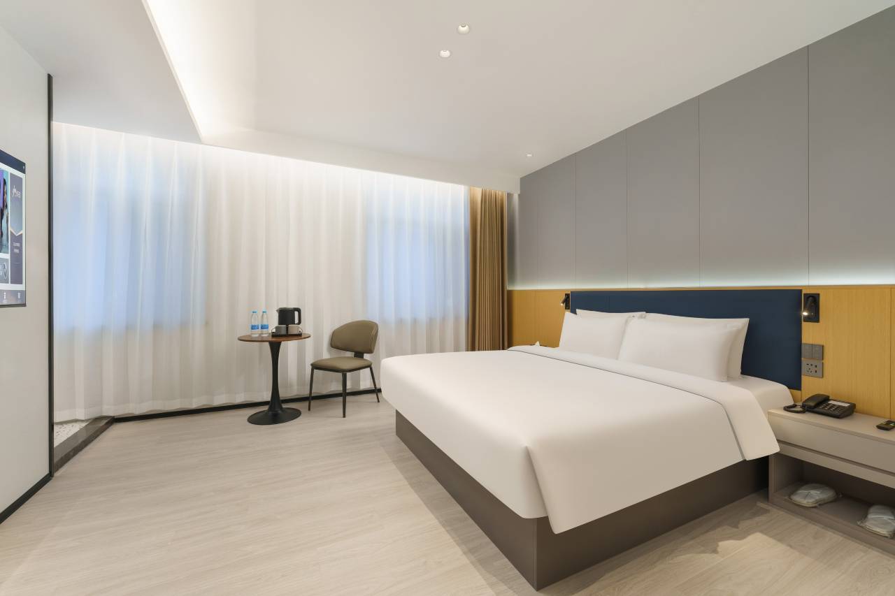 云上四季酒店(大连中心医院机场店)图片